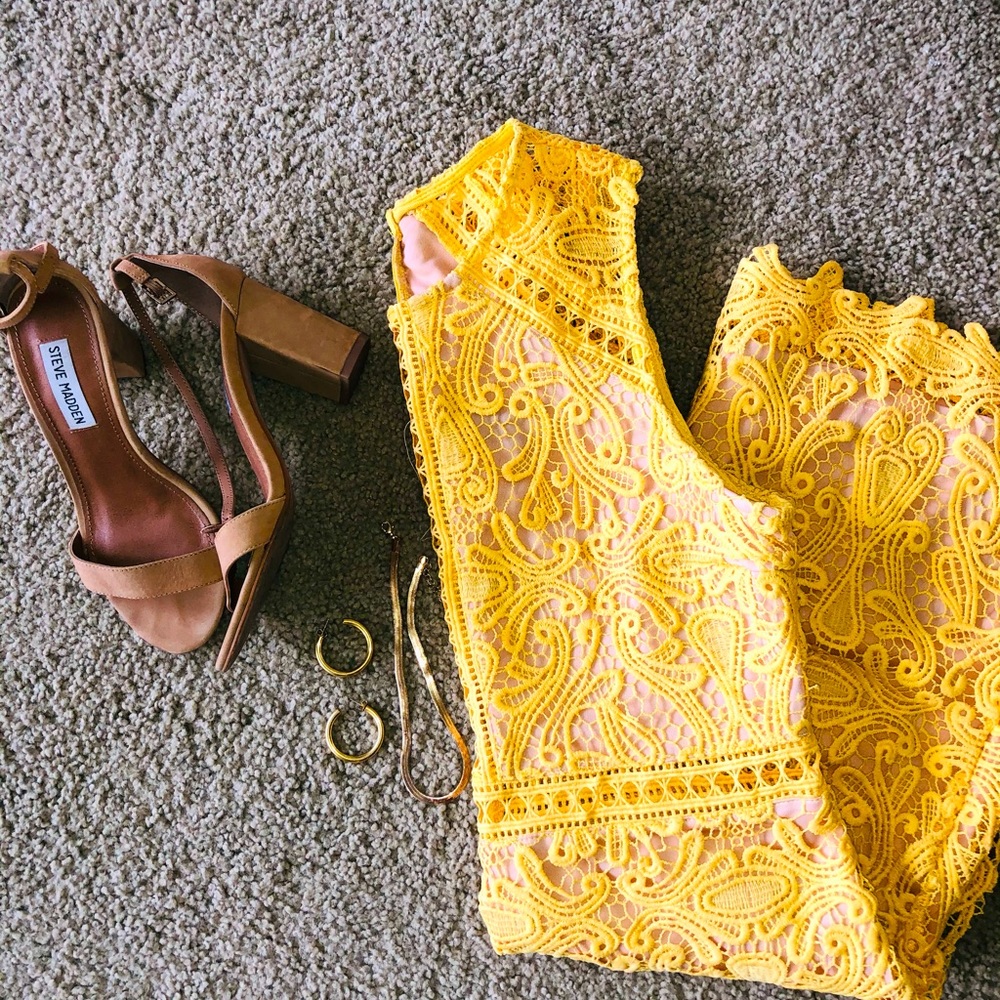 Lulus Yellow Lace Bodycon Dress